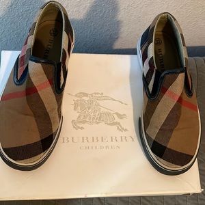 Burberry children’s shoes